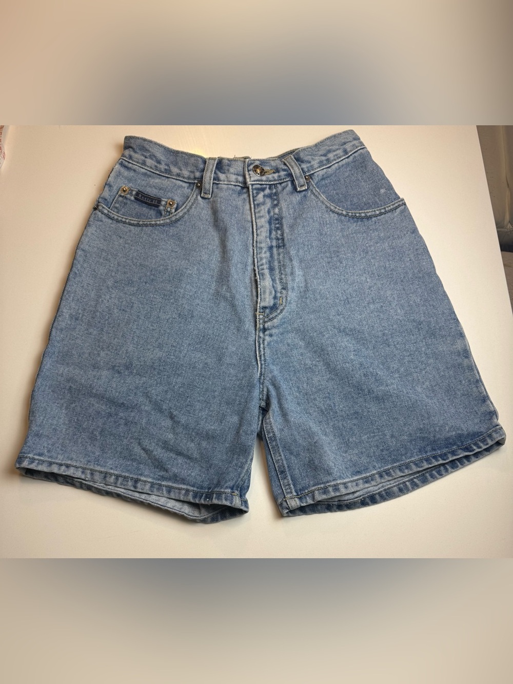 Route‎ 66 High rise Relaxed Fit Denim Shorts Size 5/6 Light Wash Vintage Style